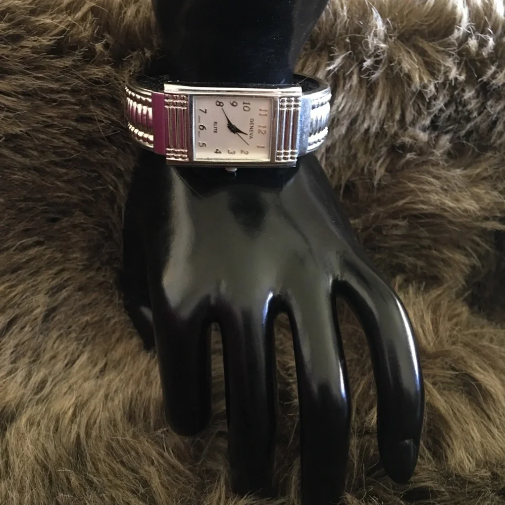 Ladies Geneva Elite #932 clamp bracelet watch